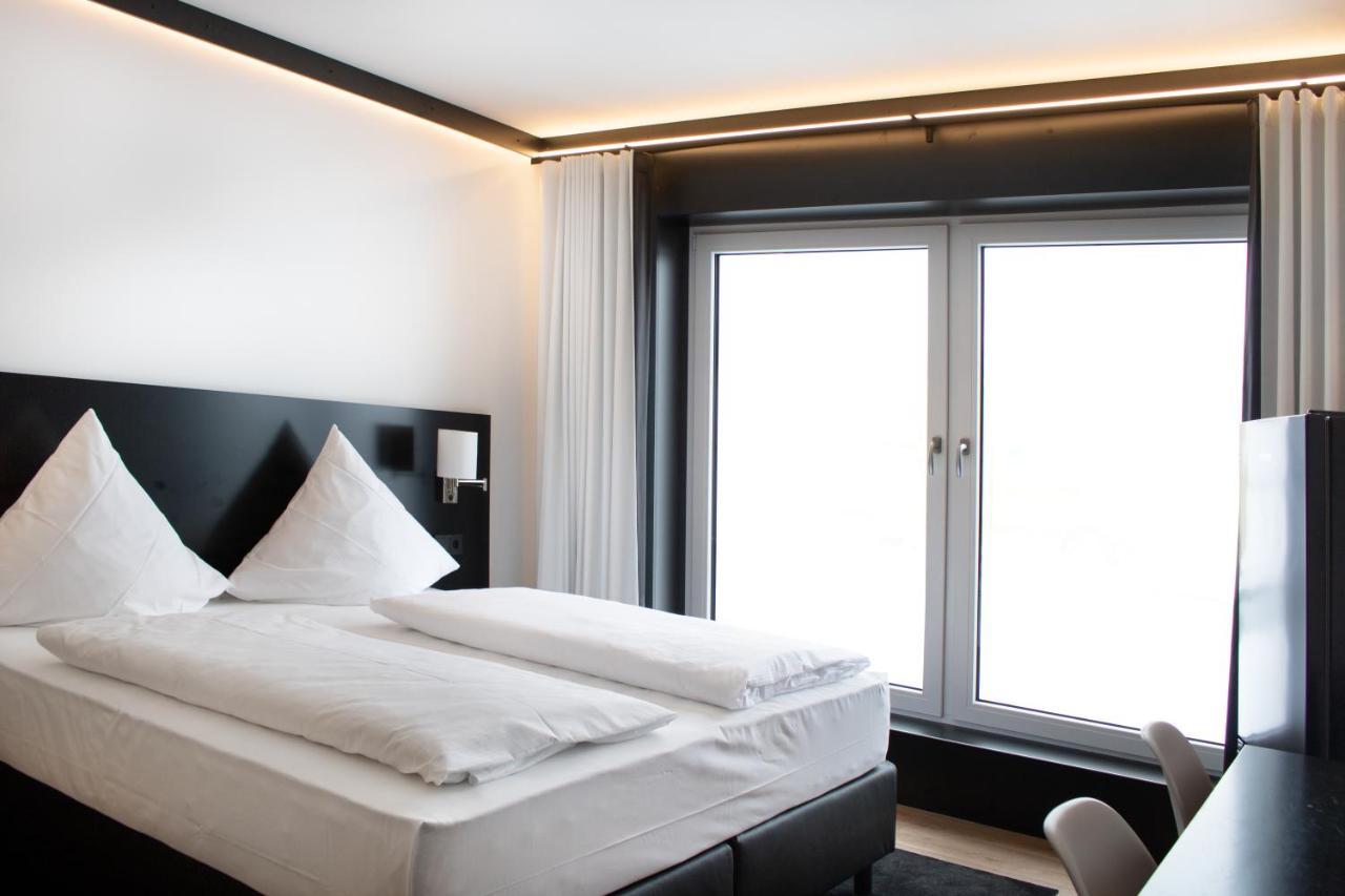 Kl Hotel By Wmm Hotels Kaiserslautern Bagian luar foto